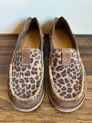 Ariat Women’s Cruiser Leopard Suede Shoes thumbnail 3