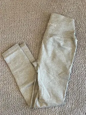 Balance Athletica Leggings thumbnail 1