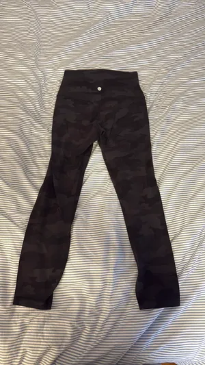 Lululemon Camo Leggings Align thumbnail 2