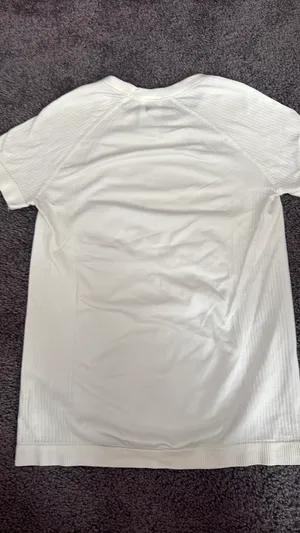 Old Navy Athletic Top thumbnail 3