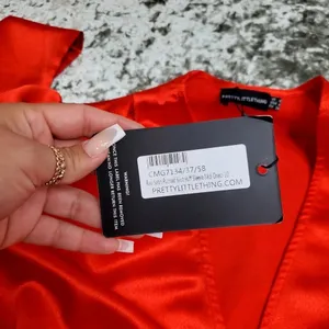 PrettyLittleThing‎ Red Satin Ruched Skirt Puff Sleeve Midi Dress thumbnail 8