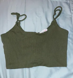Hunger Green Crop Tank Size M thumbnail 1