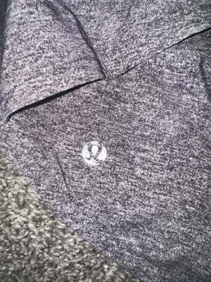 Lululemon Speed Shorts 2.5" thumbnail 3