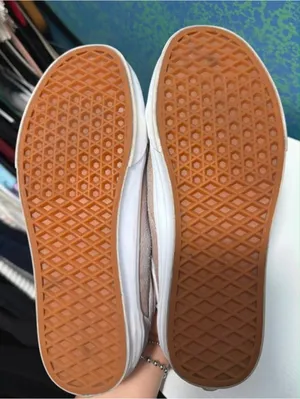 Size 9 Vans Old Skool Shoes UnisexRose Gold/Rose Gold thumbnail 5