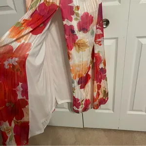 NWT Adrianna Papell red and orange floral maxi dress with tie detail thumbnail 3