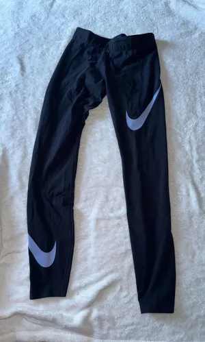 Nike Leggings thumbnail 1