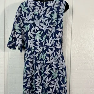 JS Collection Halle Cape MIDI Dress Size 6 NWT thumbnail 7