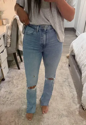 Zara high rise jeans thumbnail 1