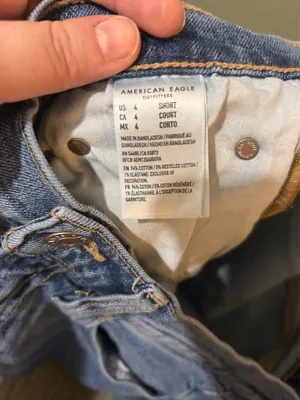 American Eagle Medium Wash Mom Jeans thumbnail 4