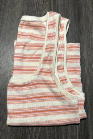 Outfitters Tank-top thumbnail 2