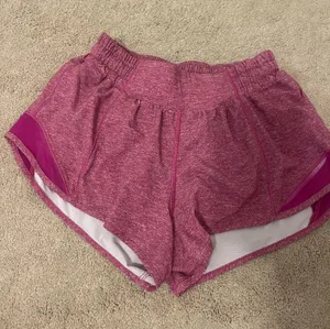 Lululemon Hotty Hot 2.5" thumbnail 1