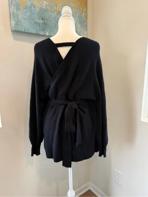 Isabel Maternity by Ingrid & Isabel Black V-Neck Wrap Maternity Sweater Size M thumbnail 2