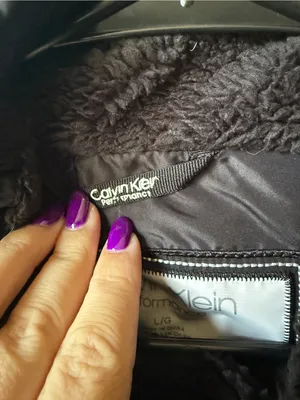 Calvin Klein Performance Women’s Puffer Vest Black Sherpa Lined Size L thumbnail 5