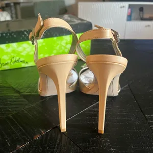 Sam Edelman straw textured jeweled slingback heels Size 8.5M NIB thumbnail 3