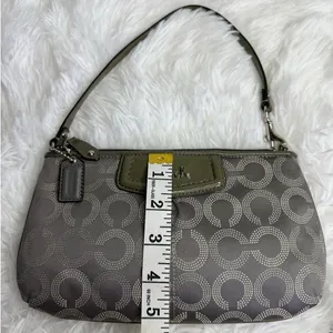 COACH y2k Patent Leather Canvas Gray Signature Canvas Wristlet Mini Purse thumbnail 10