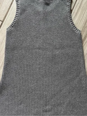 eight eight eight Sleeveless Knit Tank Sweater - Gray thumbnail 4