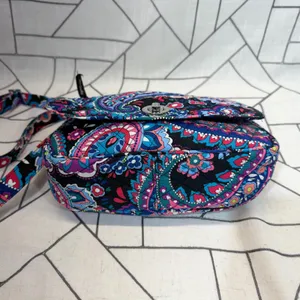 Vera Bradley Crossbody Bag Small Midnight Blues Paisley Quilted Cotton Turnlock thumbnail 7