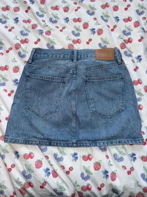 Aritzia Denim Skirt thumbnail 3