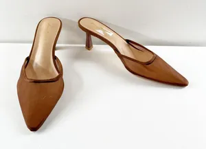 Anne Michelle Scarlet Pointed Toe Mesh Mule Kitten Heel Shoes Brown 9 thumbnail 1