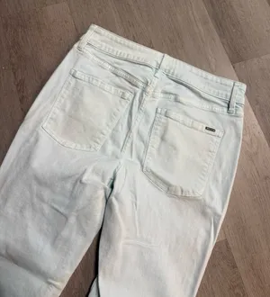 White House black market skinny crop jeans thumbnail 3