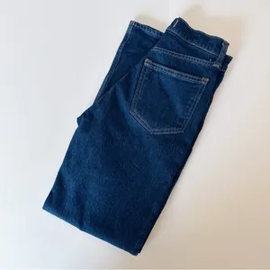 Abercrombie & Fitch Women’s The 90’s Relaxed Jean High Rise thumbnail 7