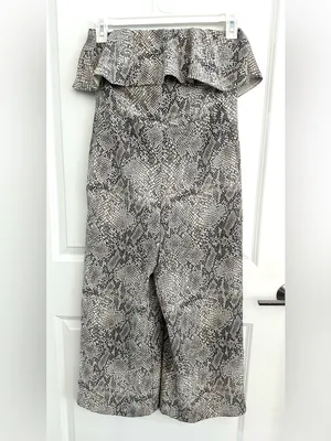 Aritzia Babaton Altamiro Jumpsuit size 4 thumbnail 3