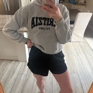 Athleta Crossroads Short Black Size Small Lightweight Pull On thumbnail 4