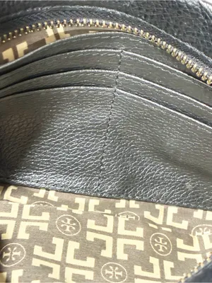 Tori Burch Black Pebble Leather Gold Logo Soft Clutch Wallet Bag Purse thumbnail 4