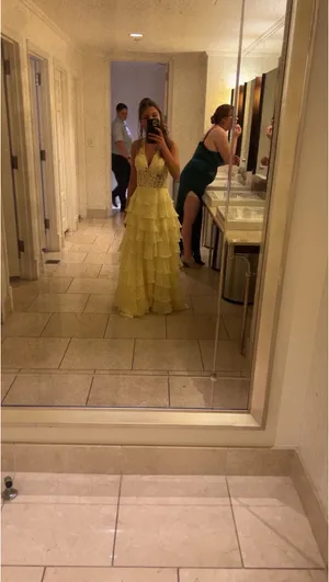 Sherri Hill Yellow Prom Dress thumbnail 5