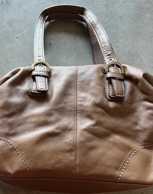 Coach F17220 Soho Shoulder Bag Purse Brown Leather Boho Slouchy Classic thumbnail 1