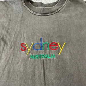 Vintage Sydney Australia Embroidered T-Shirt Faded Black Single Stitch 90s Style thumbnail 3