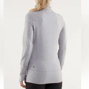 Lululemon In Stride Full Zip Gray Floral Jacket Size 6 thumbnail 2