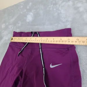 Women Nike Dri-Fit Wine Leggings Waist Back Hip and upper Waist‎ Pockets Size XS thumbnail 2