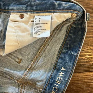 American Eagle high rise denim shorts thumbnail 4