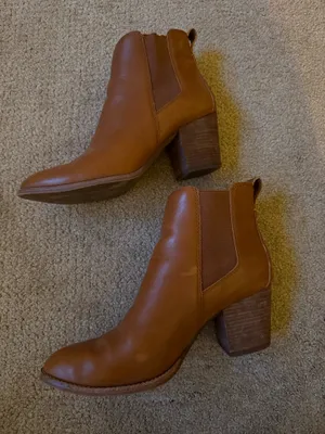 Madewell Regan Leather Ankle Booties thumbnail 3