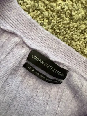 Urban Outfitters Purple cropped Cardigan thumbnail 2