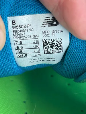 New Balance Teal Blue Sneakers with Hot Pink Accents thumbnail 13