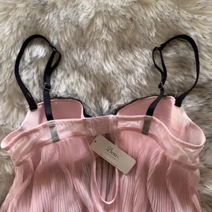 NWT Very Sexy Lace Trim Babydoll Chemise thumbnail 4