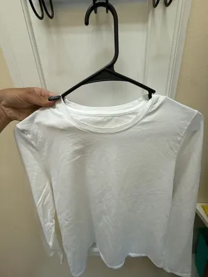 Lululemon Softstreme Long-Sleeve Crew Neck Shirt thumbnail 2