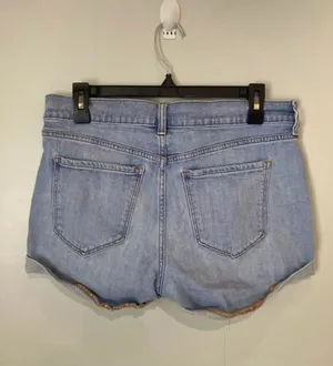 Old Navy Women’s Size 6 Boyfriend Denim Shorts Light Wash Cuffed #1200 thumbnail 4