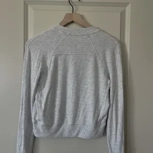 Ultra Soft Lululemon Pull Over thumbnail 2