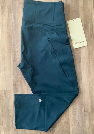 Lululemon Fast And Free Crop Legging thumbnail 1
