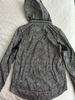 Lululemon Jacket thumbnail 2