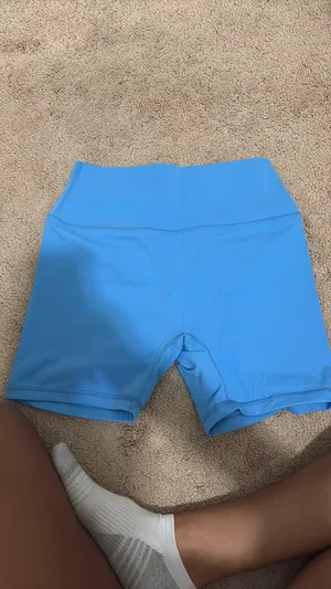 Live By Activewear blue shorts Size M thumbnail 3