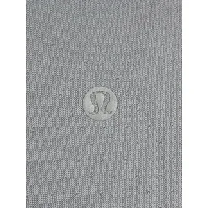 Lululemon Women's Gray Sleeveless Racerback Activewear Sposrts Crop Tank Top S thumbnail 3