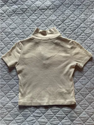 brandy melville white quarter top thumbnail 3
