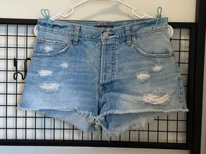 Abercrombie & Fitch women’s denim‎ shorts — 26” waist thumbnail 1