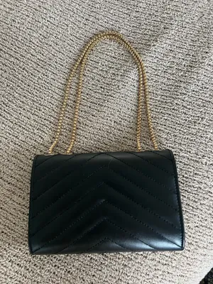 Amazon Black quilted leather crossbody bag with gold chain strap #glamour #minimalist #leather thumbnail 3