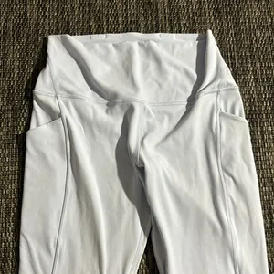 Lululemon Align Legging High Rise With Pockets 25" Double Lined Pastel Blue Nulu thumbnail 3