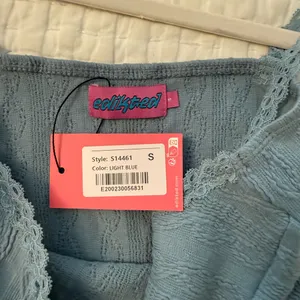 Edikted Sky Blue Lace Camisole thumbnail 2